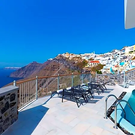 Cori Rigas Aparthotel