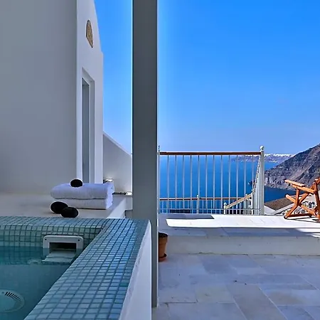 Cori Rigas Aparthotel 4*
