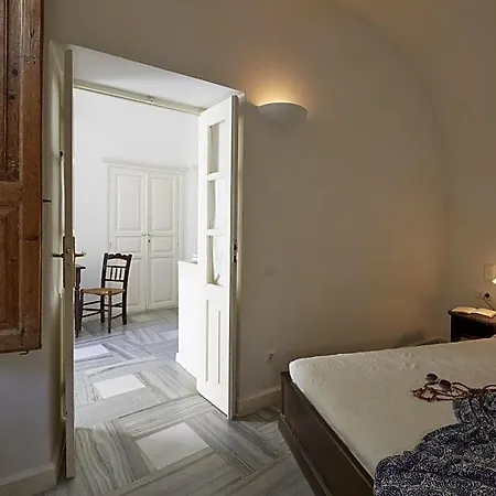 Cori Rigas Aparthotel 4*