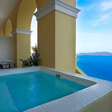 Cori Rigas Aparthotel Fira (Santorini)