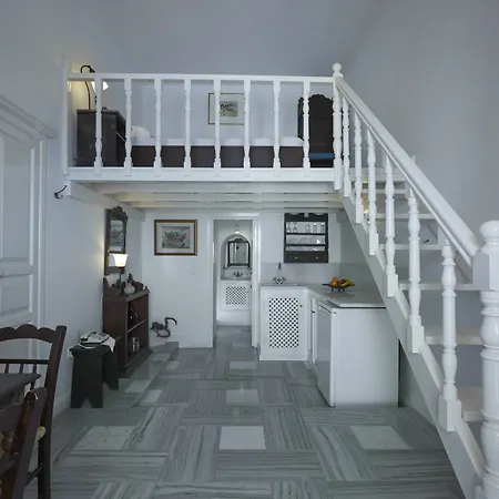 Cori Rigas Lejlighedshotel Fira (Santorini)