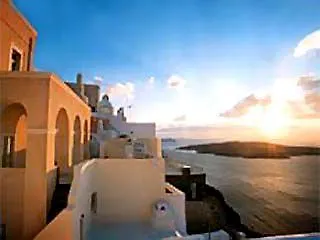 Cori Rigas Fira (Santorini)