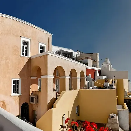 Cori Rigas Aparthotel 4*