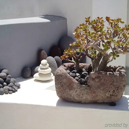 Cori Rigas Aparthotel