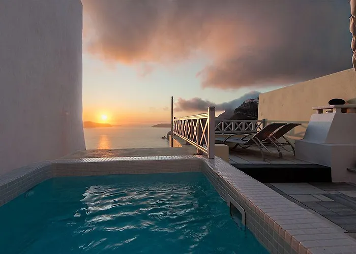 Cori Rigas Aparthotel 4*