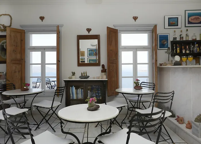 Cori Rigas 4* Fira (Santorini)